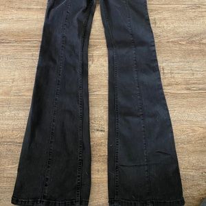black denim pant